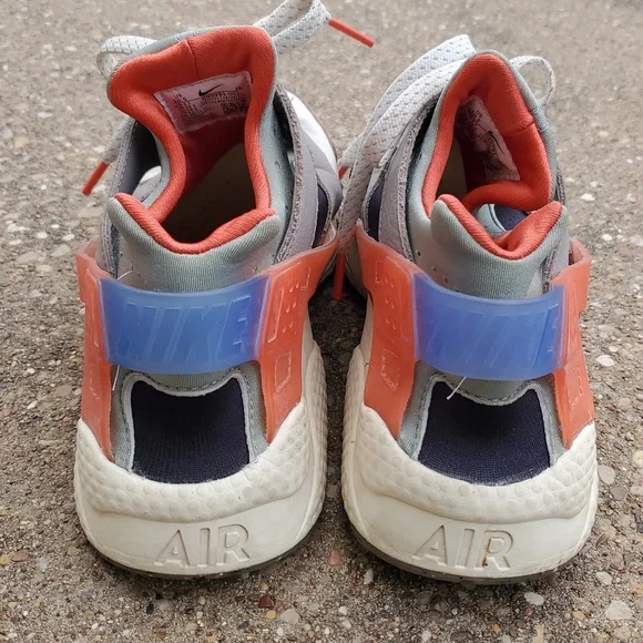 Nike Multicolor Sneakers - Picture 4 of 10